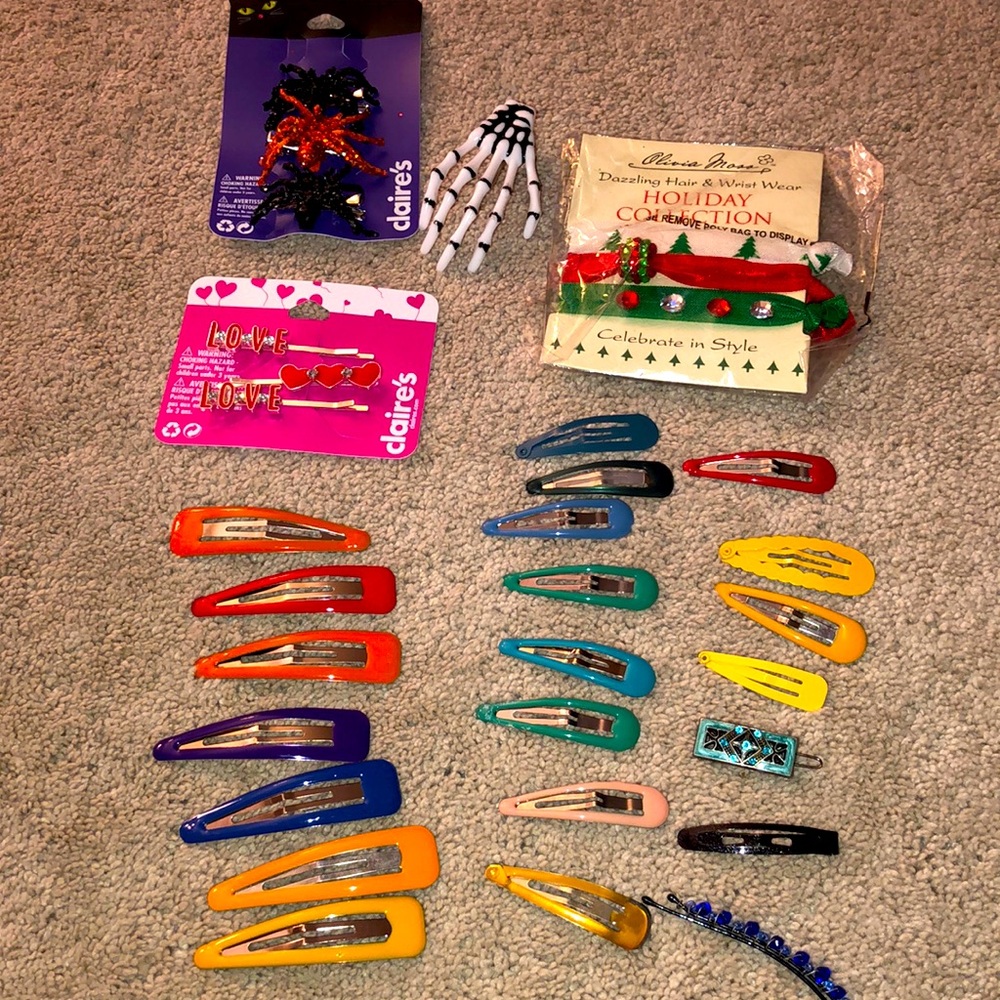 Girls Kids Hair Accessories Barrettes,‎ clips hair ties Lot (32)